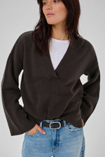 Huxi V-Neck Pullover espresso
