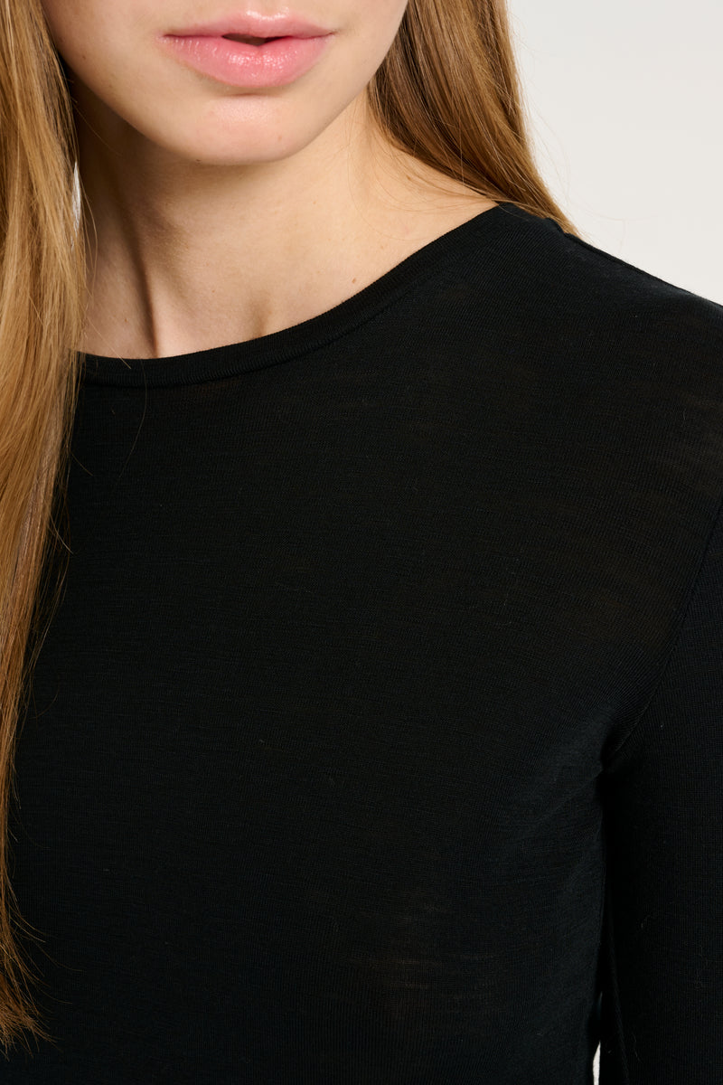 Ninia Langarmshirt black