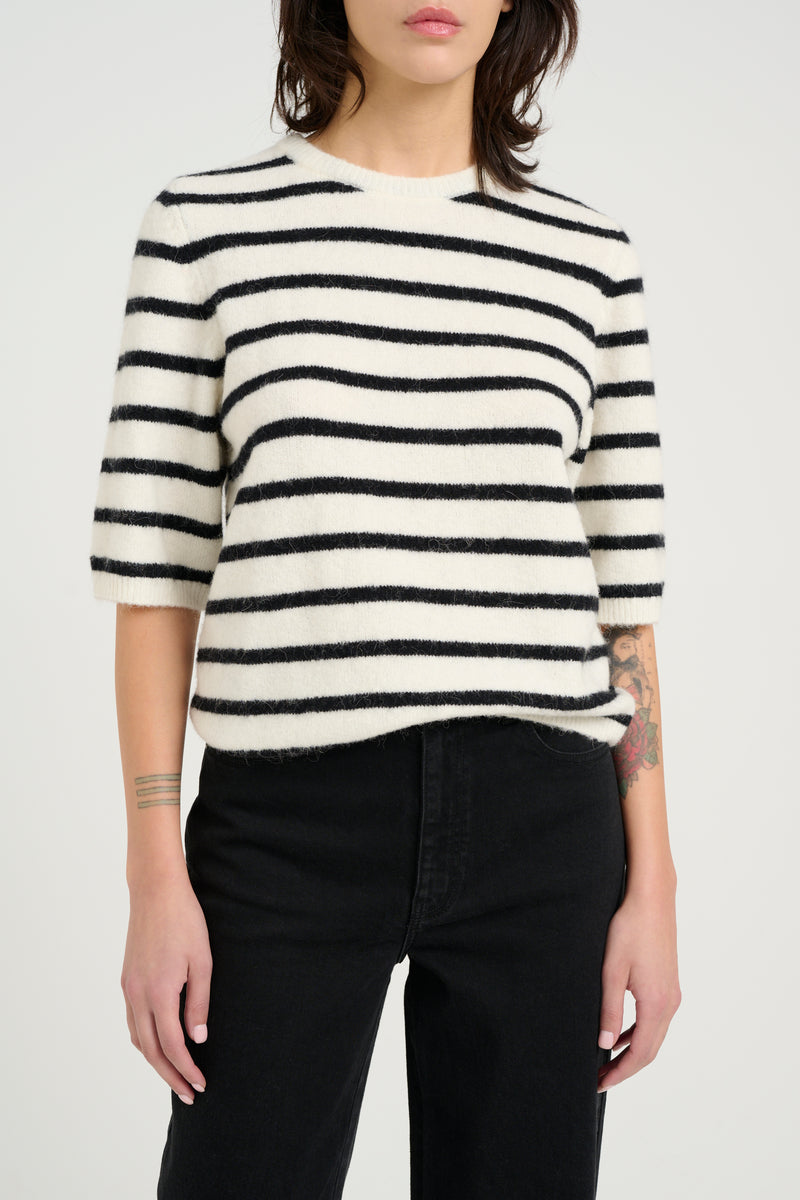 Alpha Strickshirt ivory black striped