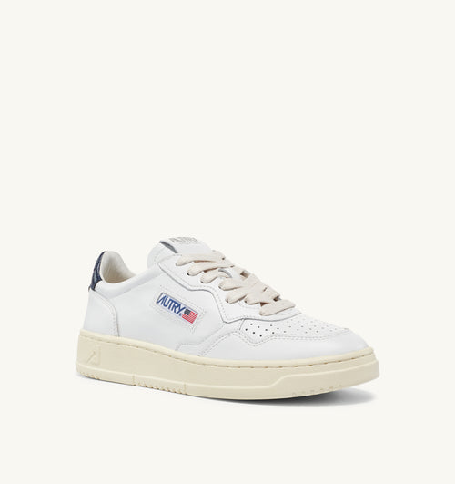 Autry Womens Medalist Sneaker white/space