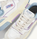 Autry Womens CLC Sneaker white/street/lavender