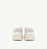 Autry Womens CLC Sneaker white