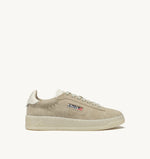 Autry Womens Dallas Sneaker suede/papyrus