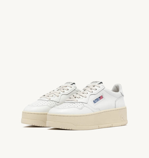 Autry Womens Medalist Platform Sneaker white