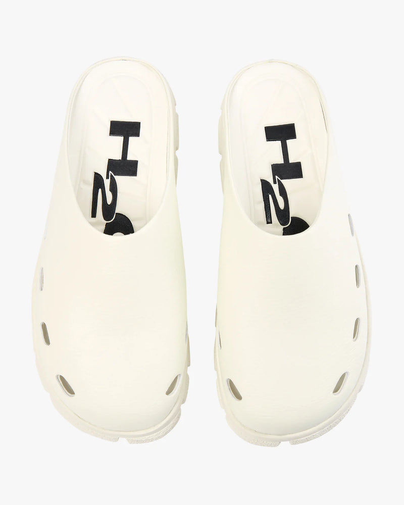 Trek Closed Sandal cannoli cream