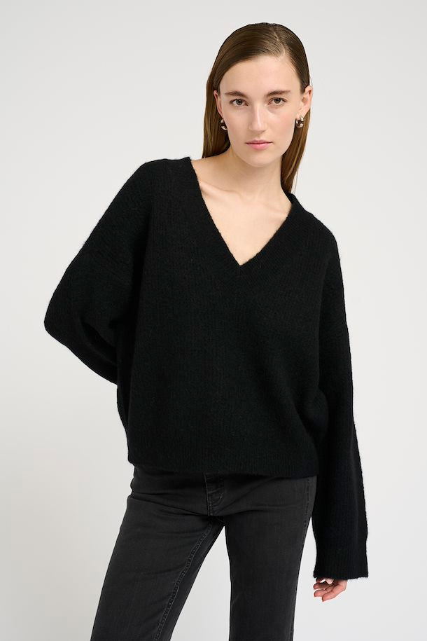 Alpha Pullover v-neck black