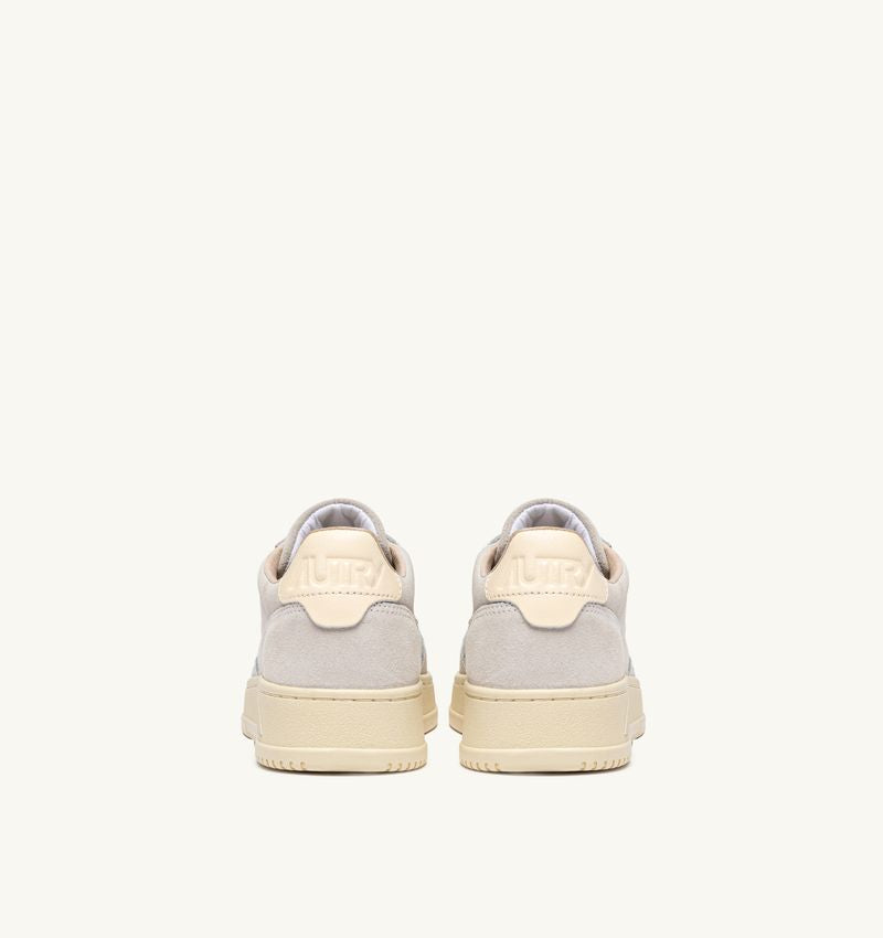 Autrys Women Medalist Sneaker Suede marble/white